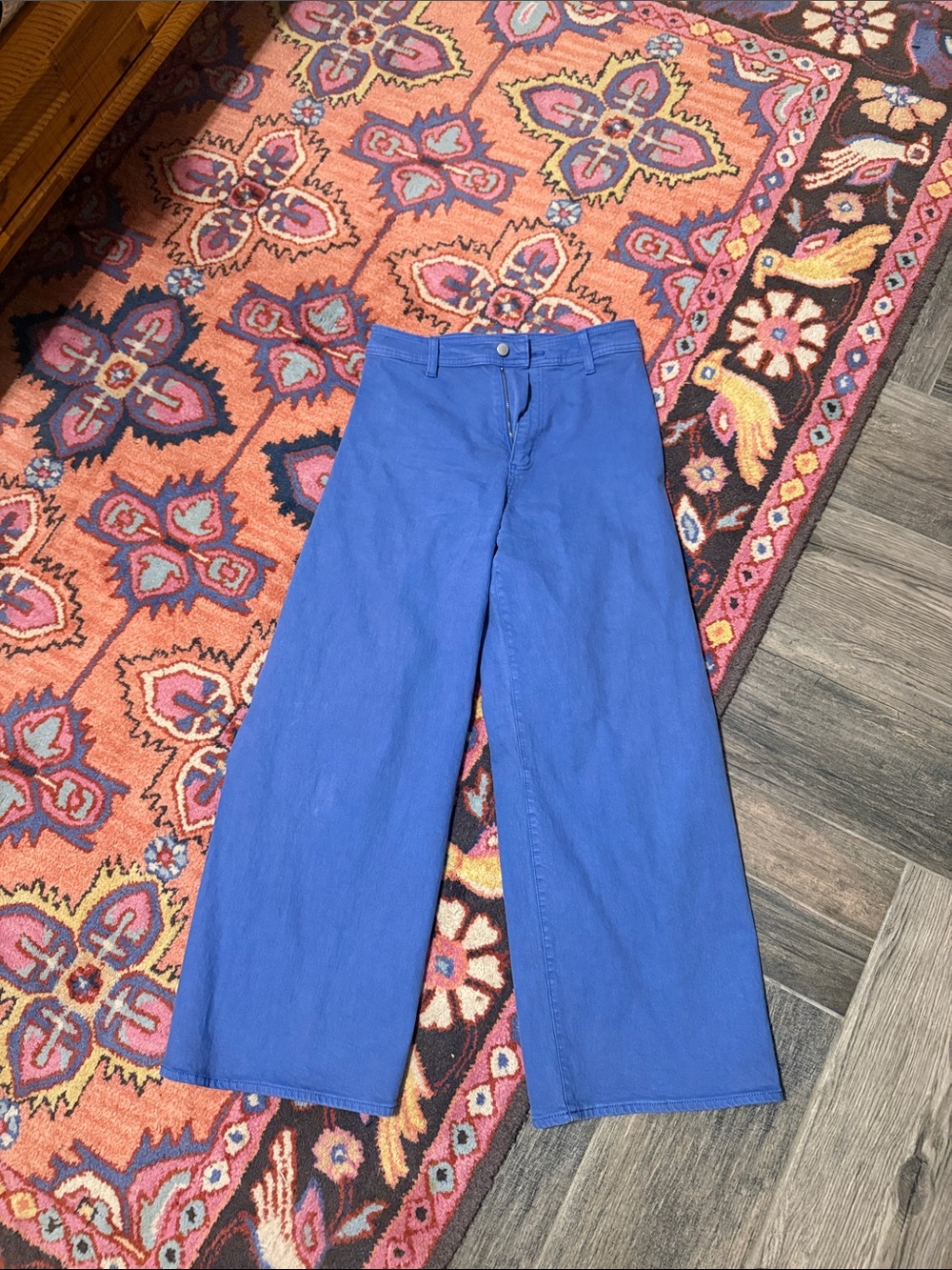 Universal thread Wide Leg Blue Jeans